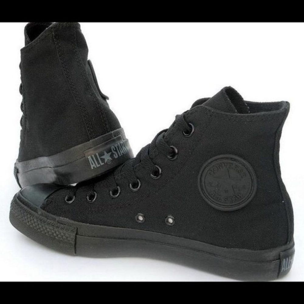 Black Converse